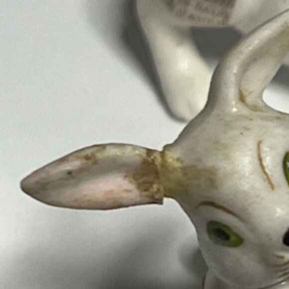 VTG 3 Miniature Rabbits Bone China Figurines White w/Green Eyes 2" Japan - Picture 15 of 15